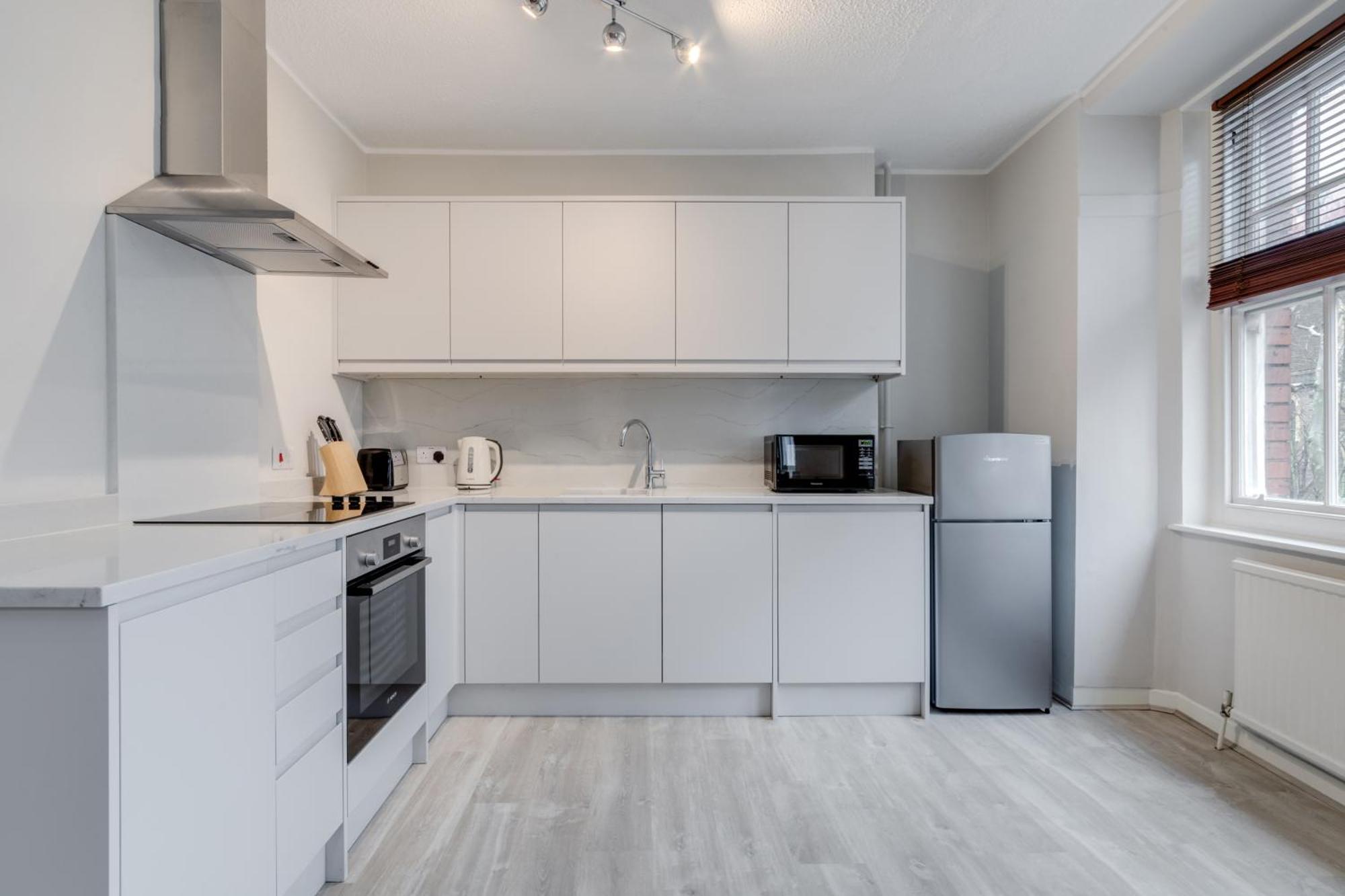 Spacious 1 Bed Apartment- Close To Kings Cross Station Londyn Zewnętrze zdjęcie